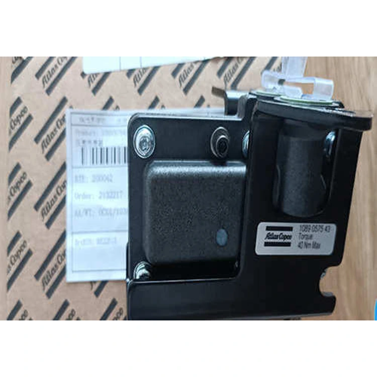 Cad iad na Buntáistí a bhaineann le Braiteoir Comhbhrúite Aeir?